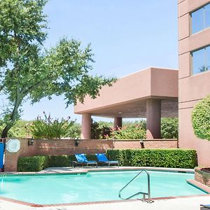 Sonesta Suites Dallas Park Central